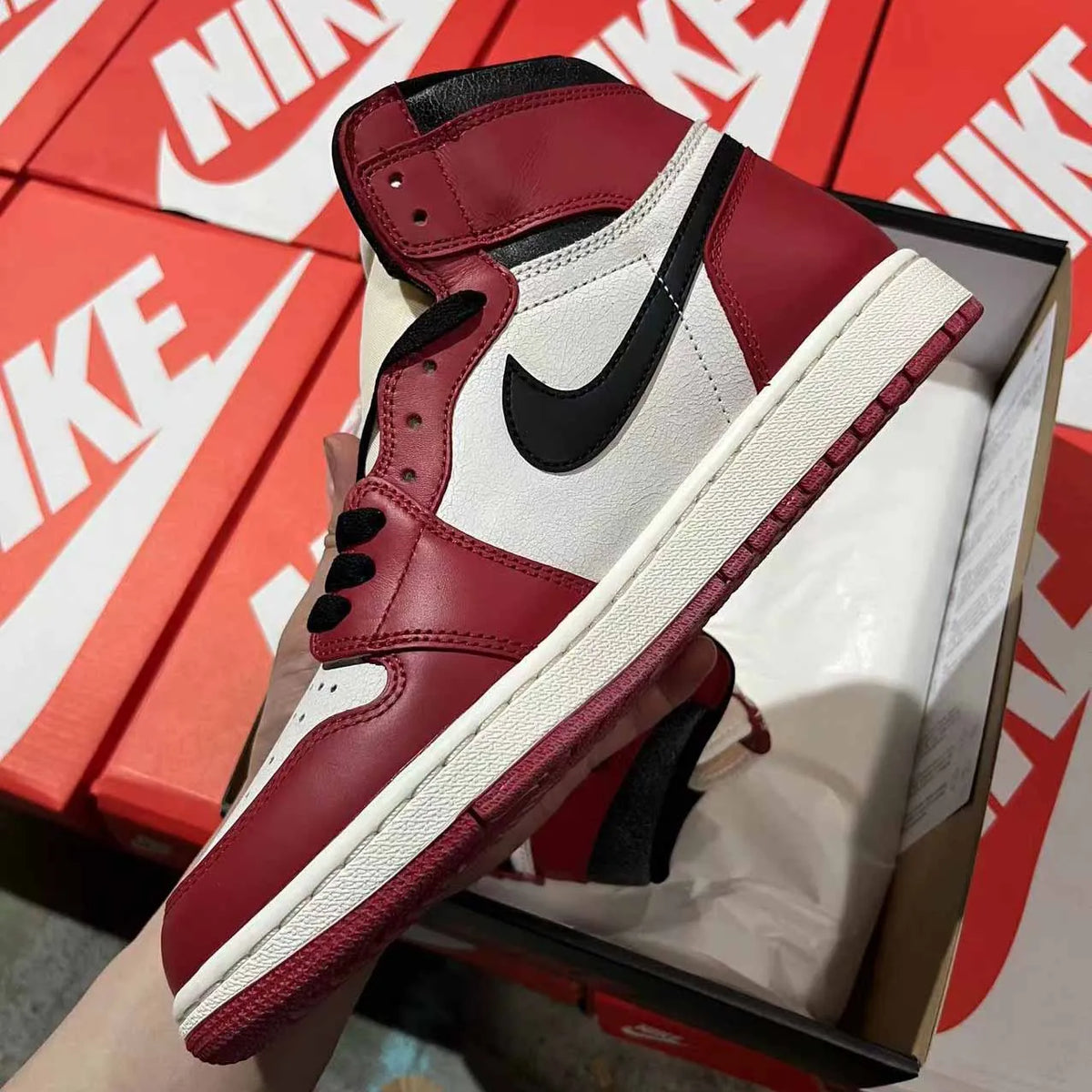 AJ 1 CHICAGO Reimagined Shoes Sneakers - nk0002386 image 5