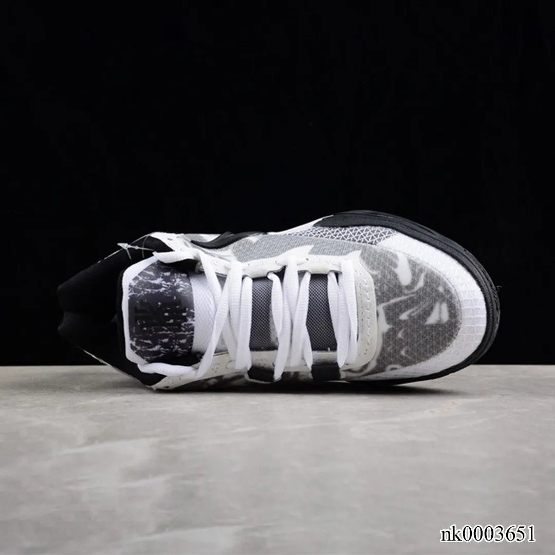 Kyrie 9 White/Black/Grey Shoes Sneakers - nk0003651 image 1
