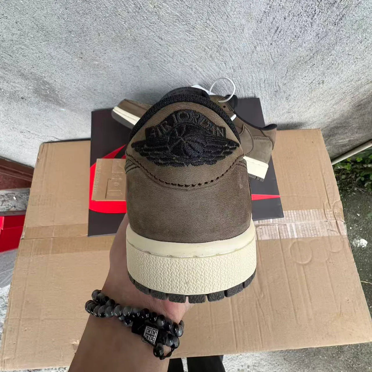 Travis Scott's AJ 1 Low "Mocha" Shoes Sneakers - nk0005241 image 4
