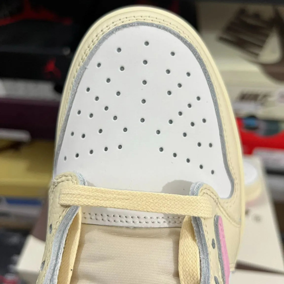 Travis Scott x AJ 1 Low OG Sail Shy Pink Shoes Sneakers – nk0004766 image 9