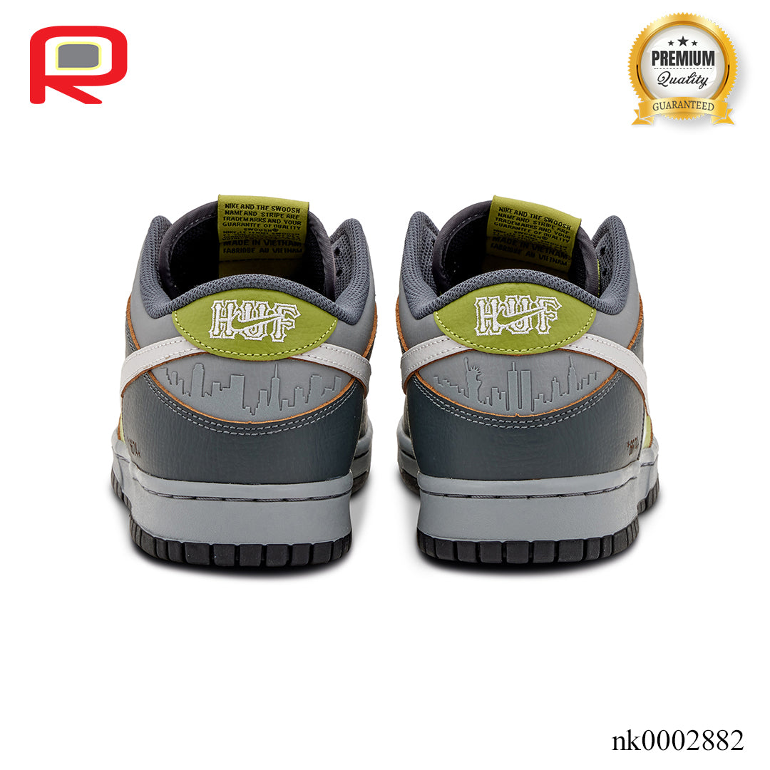 SB Dunk Low HUF Wait What Friends and Family Shoes Sneakers - nk0002882 image 2