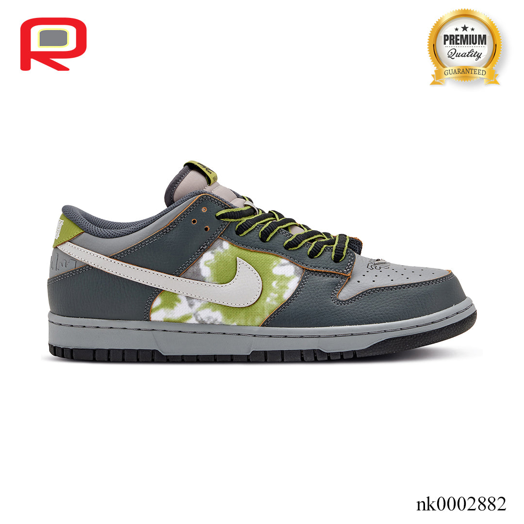 SB Dunk Low HUF Wait What Friends and Family Shoes Sneakers - nk0002882 image 0