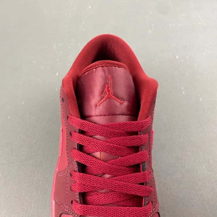 AJ 1 Low SE Valentine's Day (2026) Shoes Sneakers – nk0004908 image 17