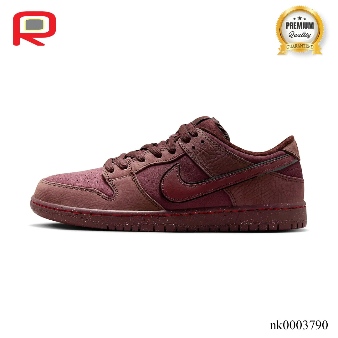 SB Dunk Low City Of Love Shoes Sneakers - nk0003790 image 1