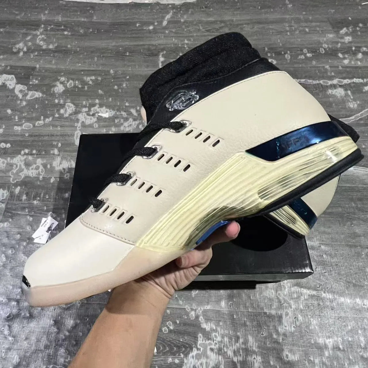 Infinite Archives x AJ 17 Low Beach Shoes Sneakers - nk0004571 image 3