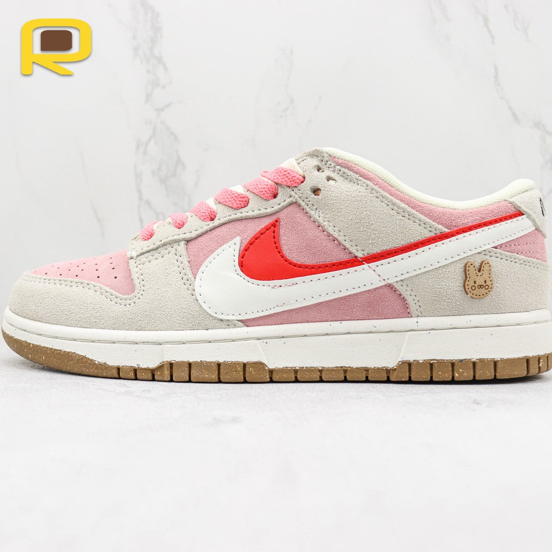 SB Dunk Custom Shoes Sneakers - nk0003401 image 0