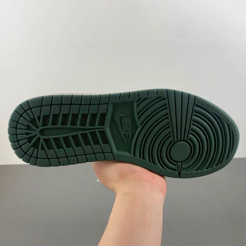 Travis Scott x AJ 1 Low OG SP Green Velvet Shoes Sneakers – nk0004583 image 16