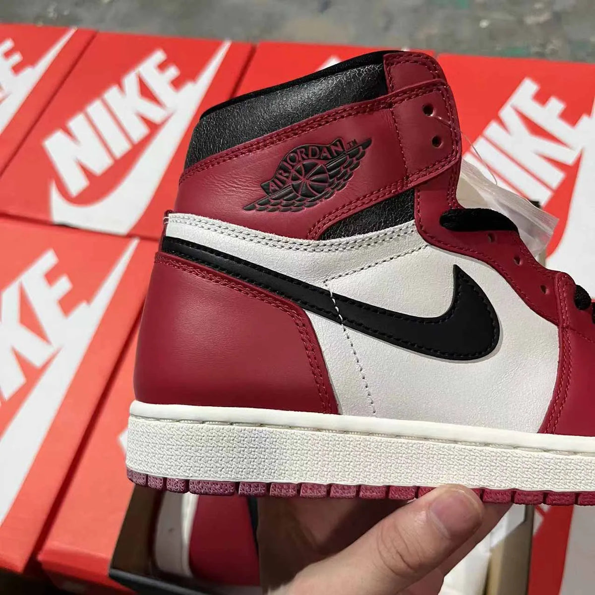 AJ 1 CHICAGO Reimagined Shoes Sneakers - nk0002386 image 8