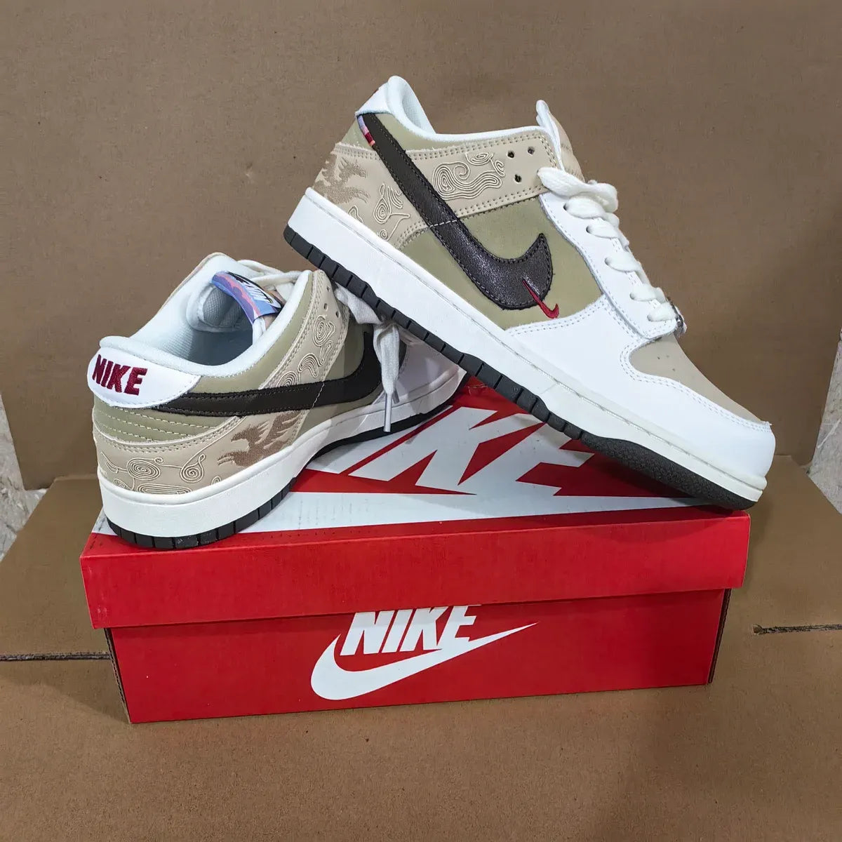 Dunk Low Year Of The Horse Shoes Sneakers - nk0004804 image 9