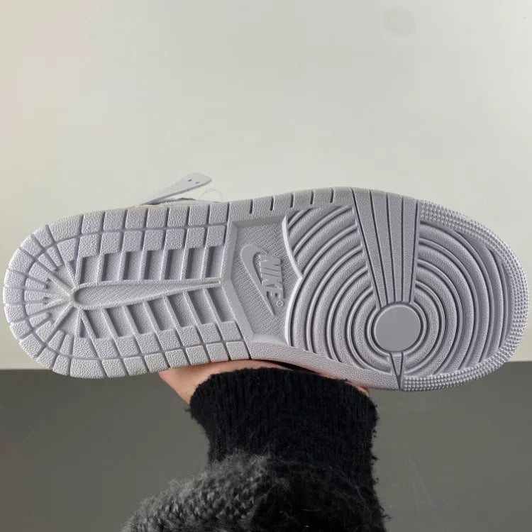 Virgil Abloh Archive x AJ 1 High OG 'Alaska' Shoes Sneakers – nk0004931 image 11