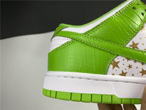 SB Dunk Low White Green x Supreme Shoes Sneakers - nk0001444 - Image 6