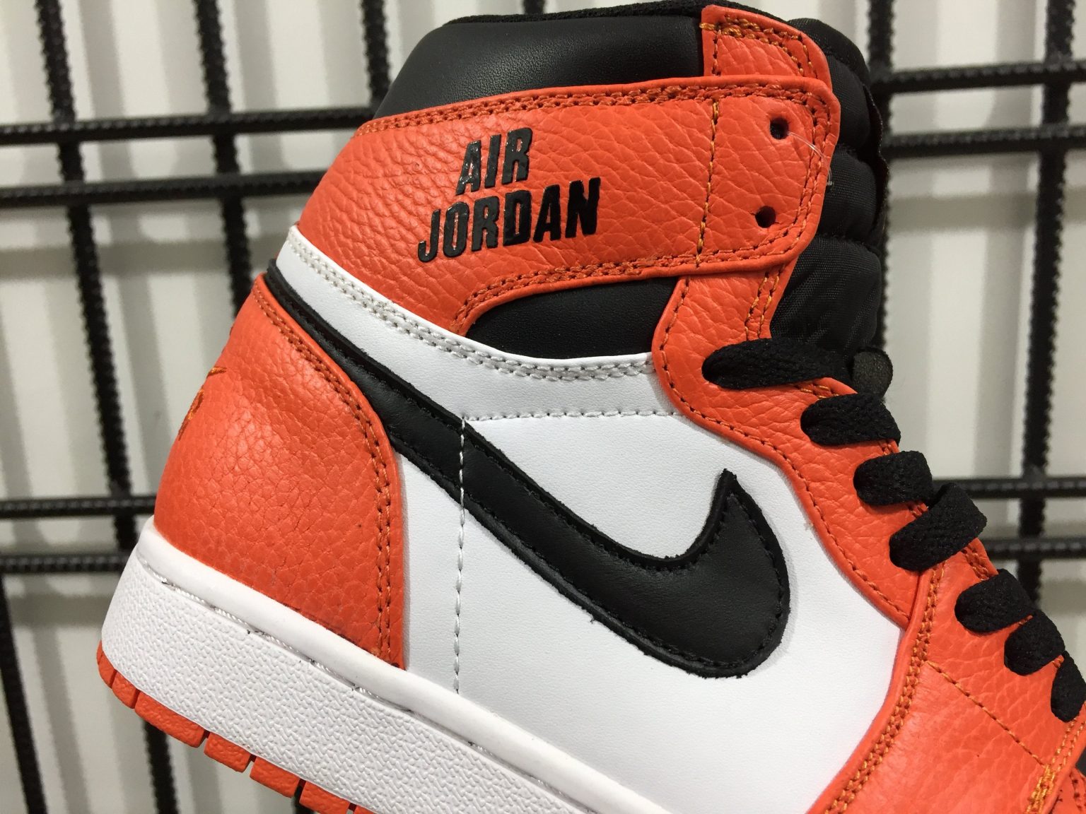 AJ 1 Retro Rare AMOrange Shoes Sneakers - nk0000582-2 - Image 5