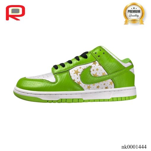 SB Dunk Low White Green x Supreme Shoes Sneakers - nk0001444 - Image 2