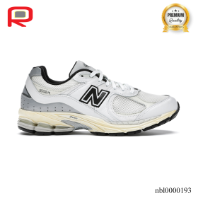 NB 2002R thisisneverthat White Shoes Sneakers - nbl0000193
