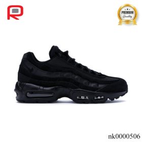 AM 95 Triple Black Shoes Sneakers - nk0000507