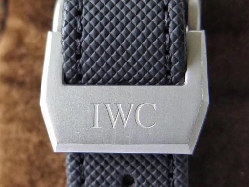 IWC Top Gun Miramar Watch - wp0000117 - Image 9