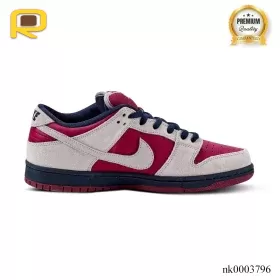 SB Dunk Low Pro True Berry Shoes Sneakers - nk0003796