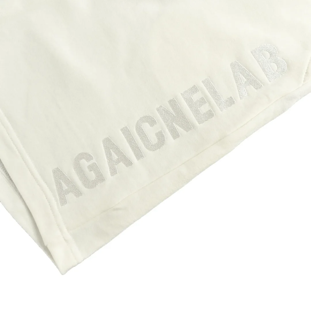 BLCG Reversed Logo Embroidered Shorts in White - 607 - blcg0000607 - Image 5