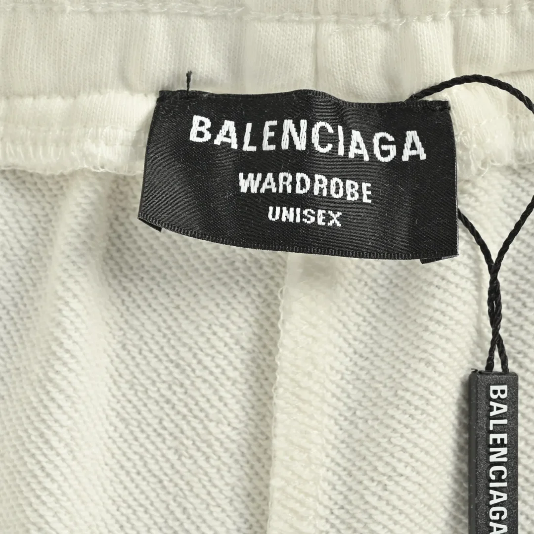 BLCG Reversed Logo Embroidered Shorts in White - 607 - blcg0000607 - Image 7