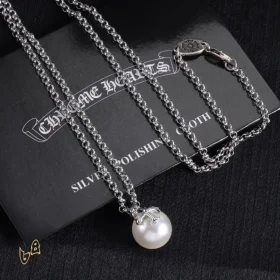 CH Pearl Pendant Necklace - CH0045