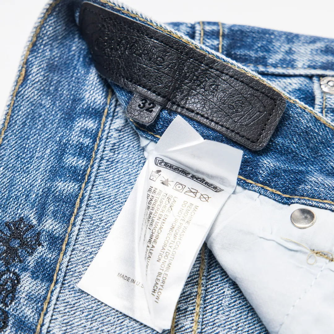 CH Cross Patch Jeans - CH0125 - Image 5