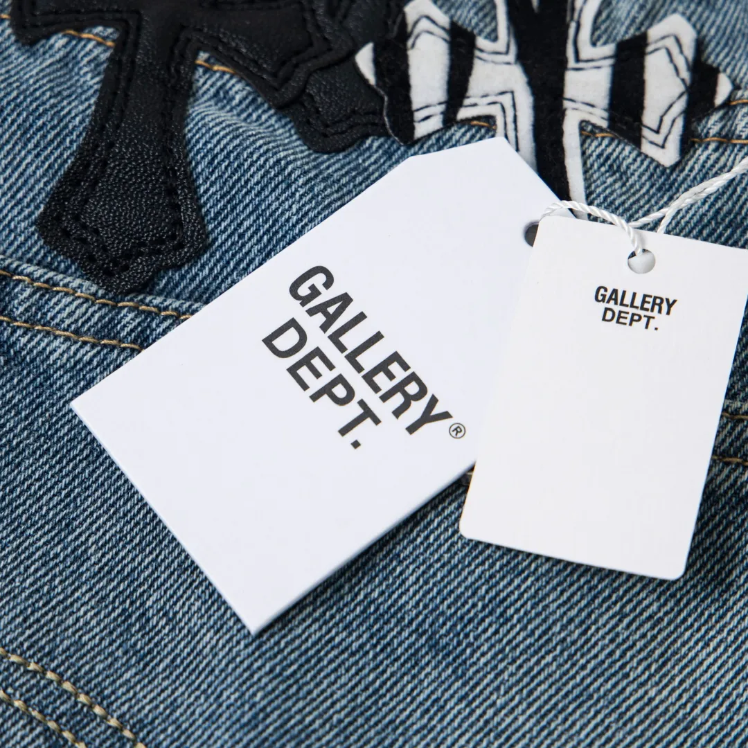 CH Cross Patch Jeans - CH0127 - Image 10