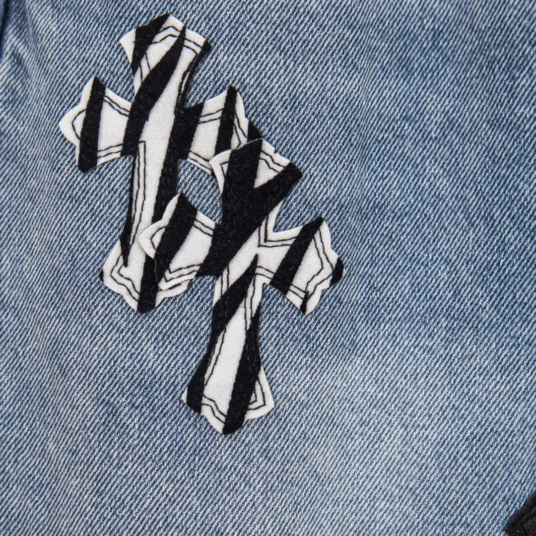 CH Cross Patch Jeans - CH0127 - Image 9