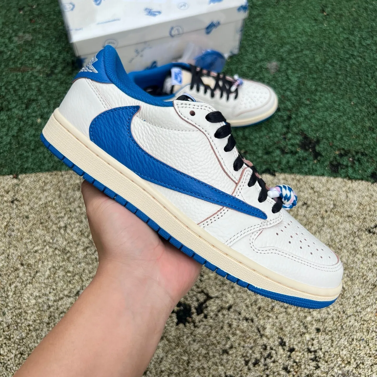 Travis Scott x Fragment x AJ 1 Low 2025 Shoes Sneakers - nk0004193 - Image 6