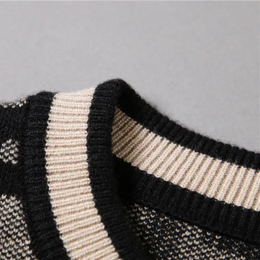 FD Sweater - FD0020 - Image 13