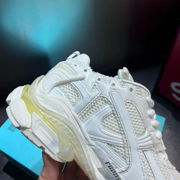 BLCG Runner White Shoes Sneakers - bl0000037 - Image 11