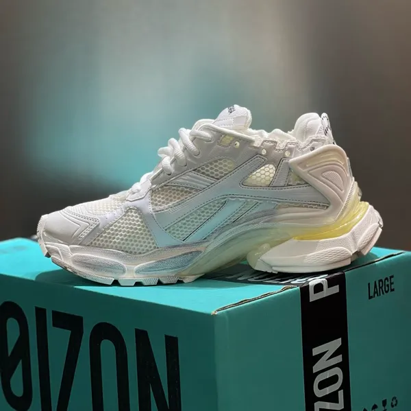 BLCG Runner White Shoes Sneakers - bl0000037 - Image 4