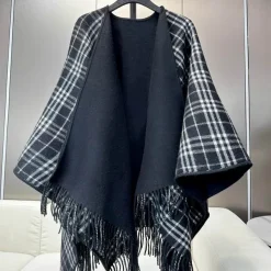 Alternative view of BUR Scarf  - BUR0035