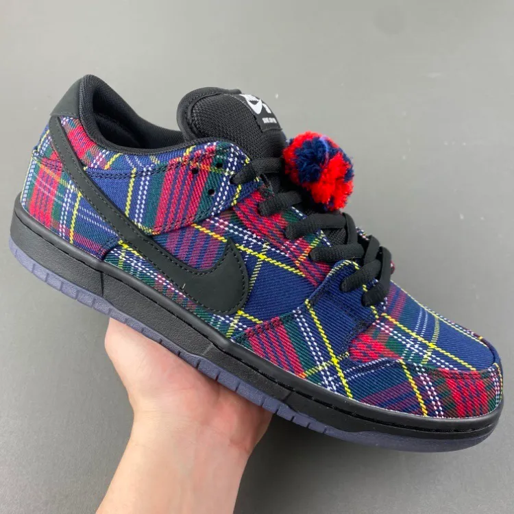Nardwuar x Dunk Low SB Pro Tartan Shoes Sneakers - nk0004674 - Image 3
