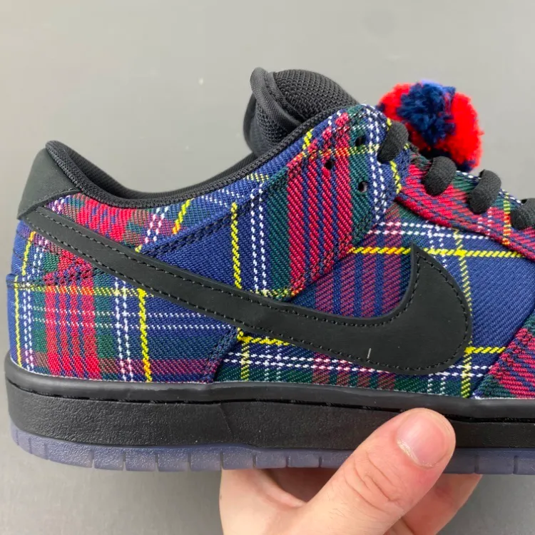 Nardwuar x Dunk Low SB Pro Tartan Shoes Sneakers - nk0004674 - Image 13