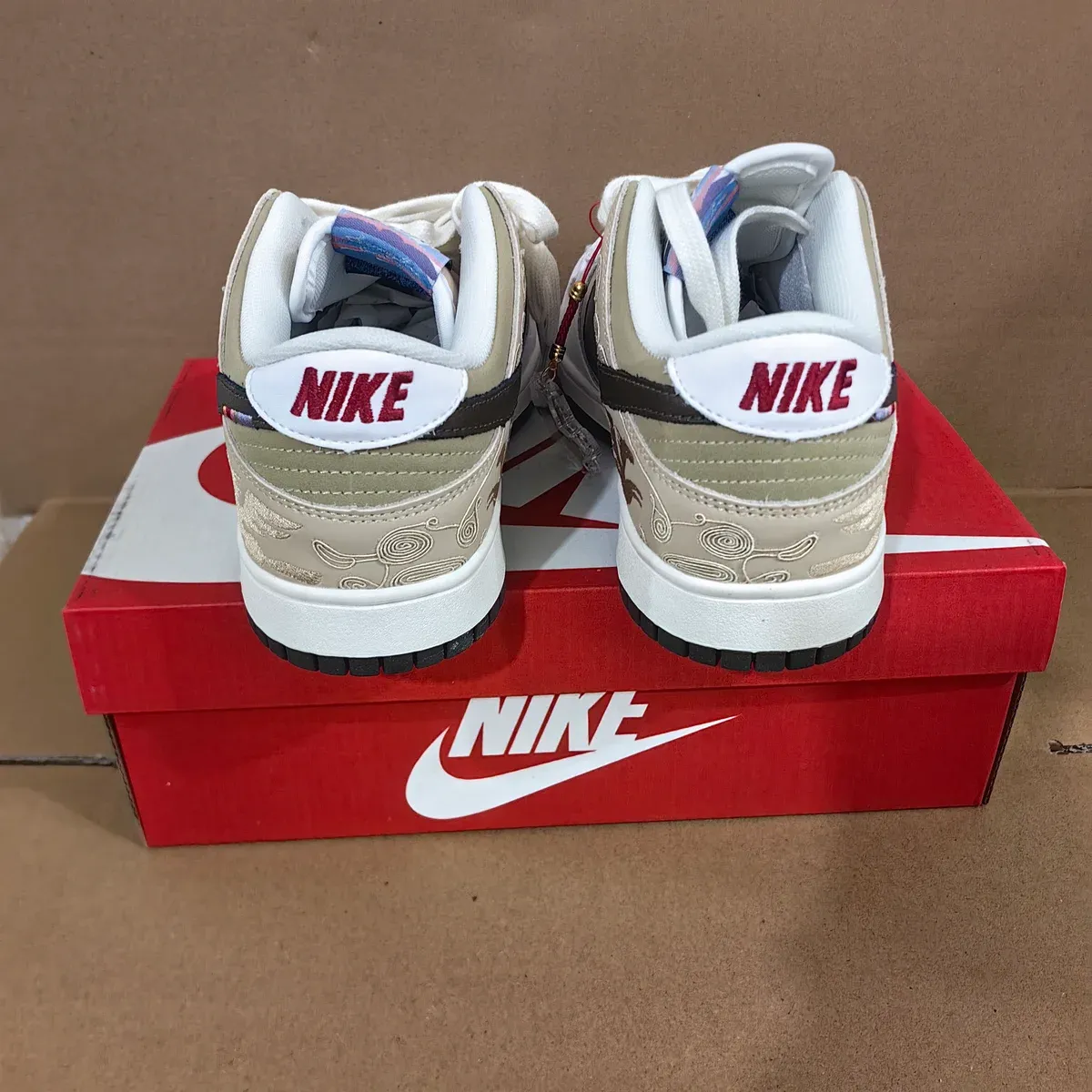 Dunk Low Year Of The Horse Shoes Sneakers - nk0004804 - Image 9