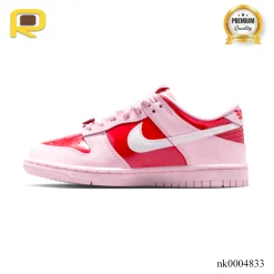 Alternative view of Dunk Low Valentine's Day (2026) Shoes Sneakers - nk0004833