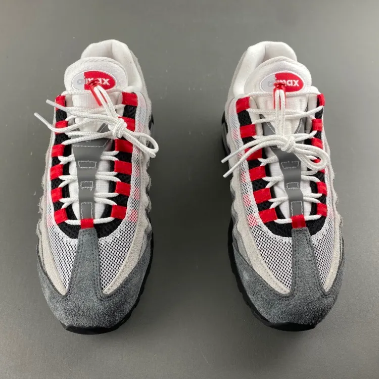 Undefeated x AM 95 'Tokyo Bright Crimson' Shoes Sneakers - nk0004949 - Image 8