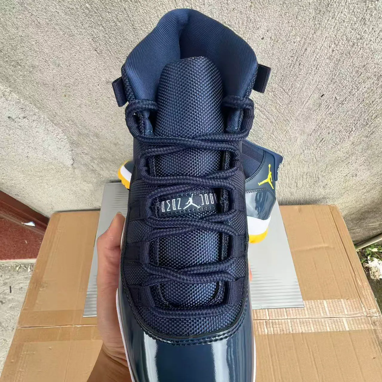 AJ 11 PE Michigan Shoes Sneakers – nk0005265 - Image 11
