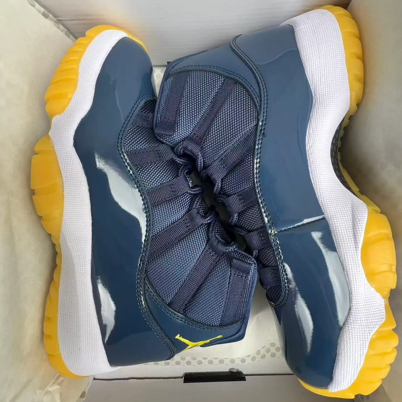 AJ 11 PE Michigan Shoes Sneakers – nk0005265 - Image 6