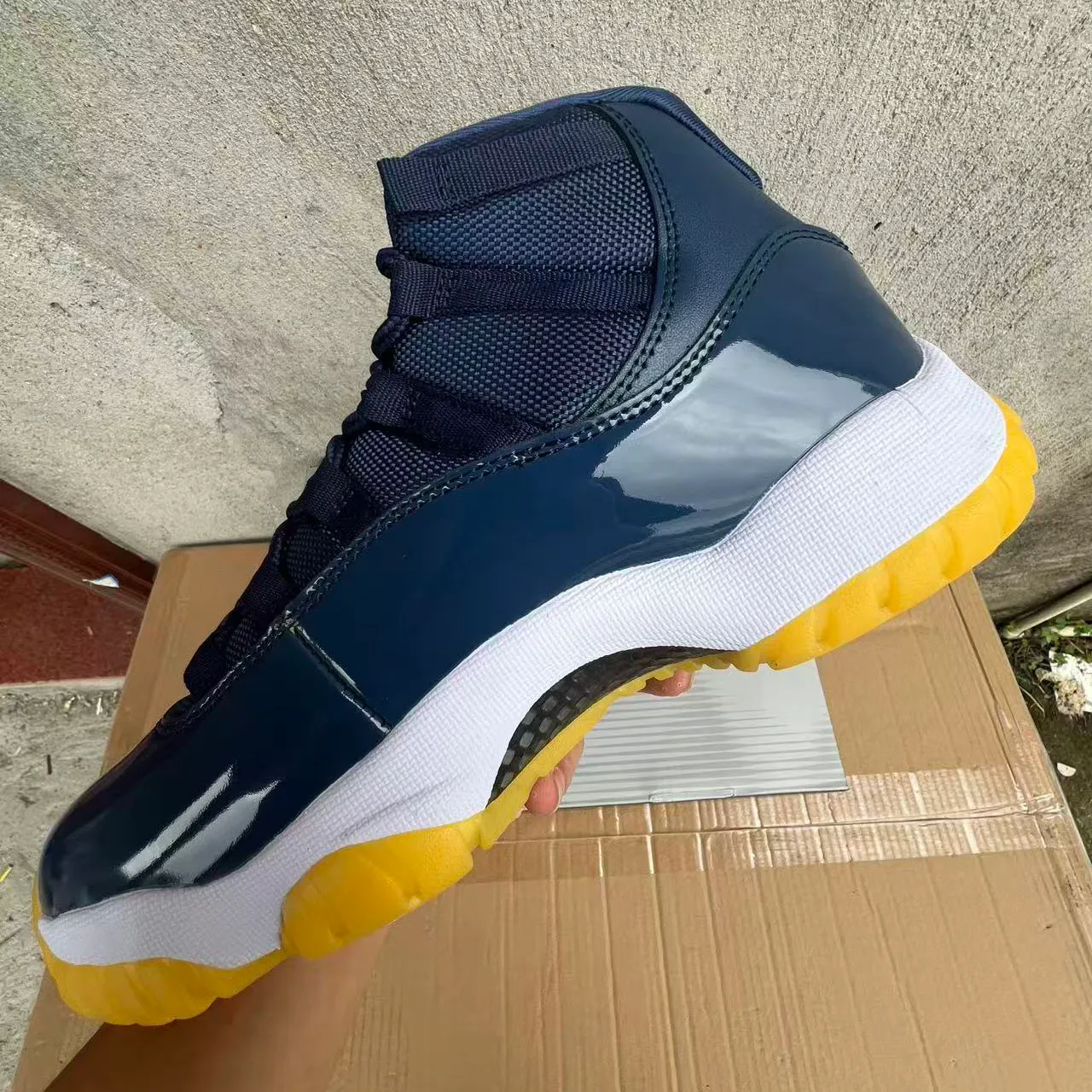 AJ 11 PE Michigan Shoes Sneakers – nk0005265 - Image 9