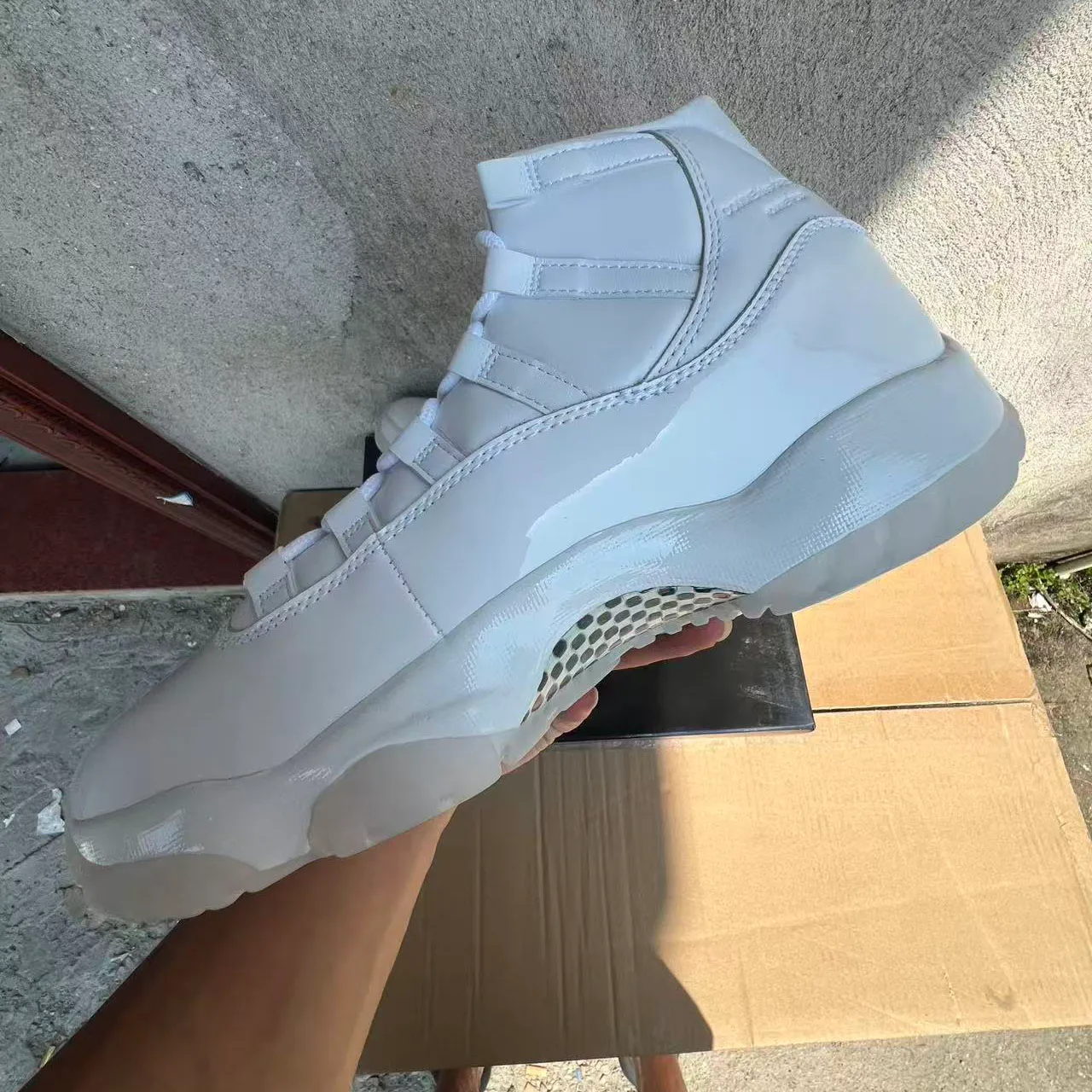 AJ 11 Retro Comme des Garçons Homme Plus White (2026) Shoes Sneakers – nk0005277 - Image 7
