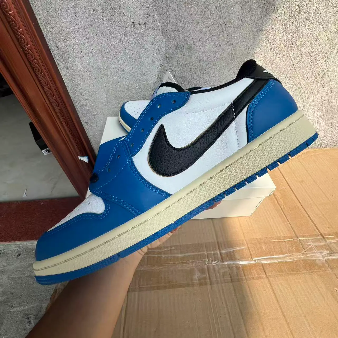 Travis Scott x Fragment x AJ 1 Low Sample Shoes Sneakers – nk0005290 - Image 7