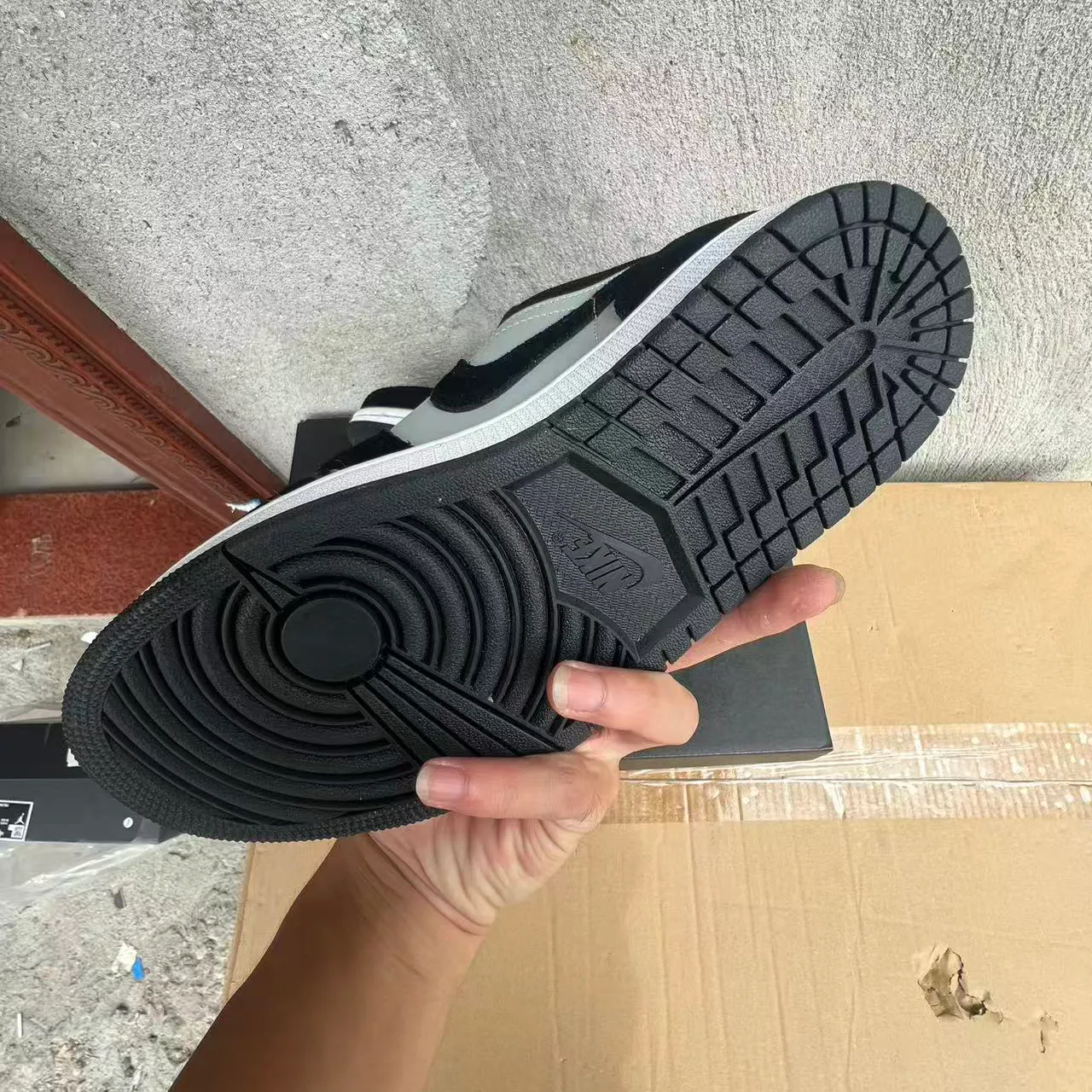 AJ 1 Low Smoke Grey V3 Shoes Sneakers – nk0005311 - Image 6