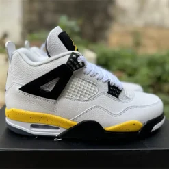 AJ 4 "Rare Air" 'Tour Yellow' (2026) Shoes Sneakers - nk0005427 - Image 3